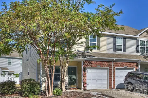 13623 Singleleaf Lane, Charlotte, NC 28278