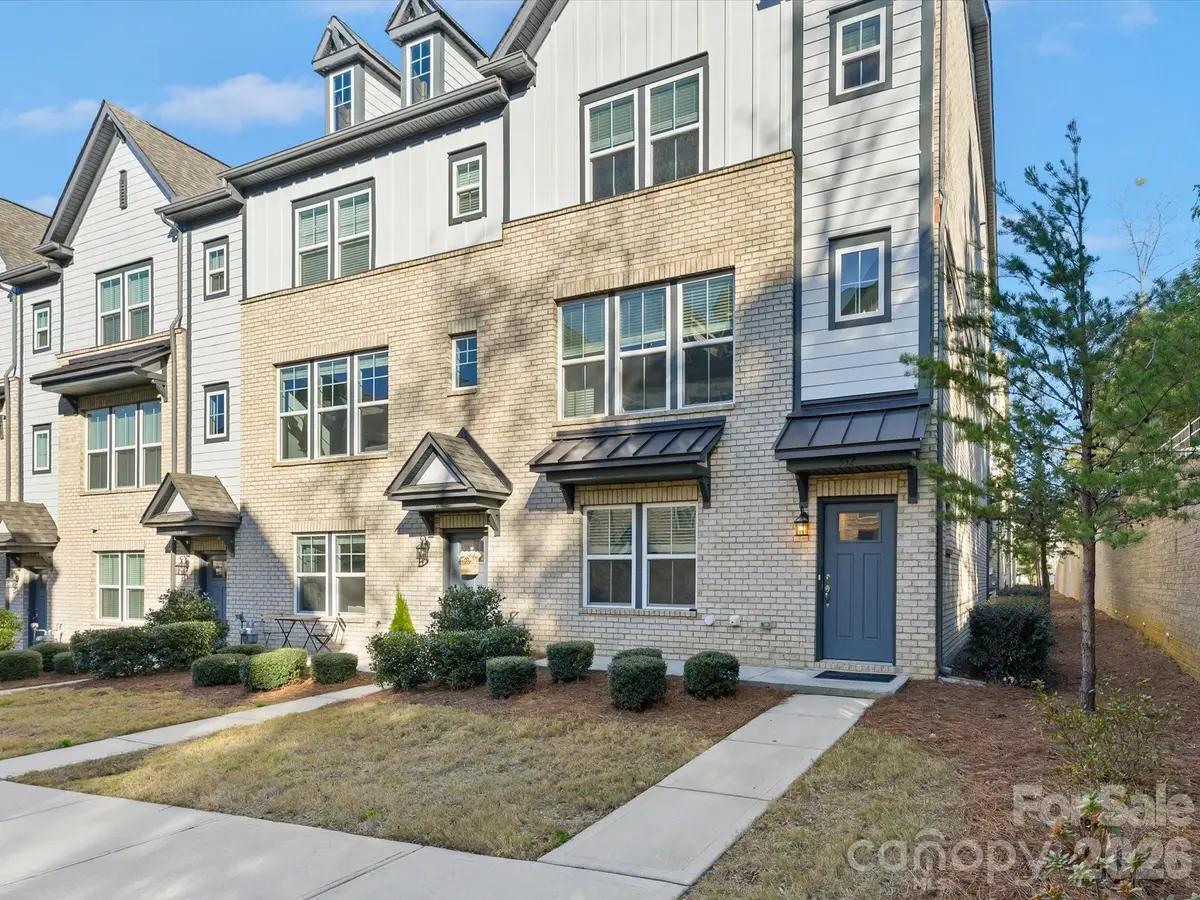 332 Hastings Run Drive, Charlotte, NC 28211 - #1