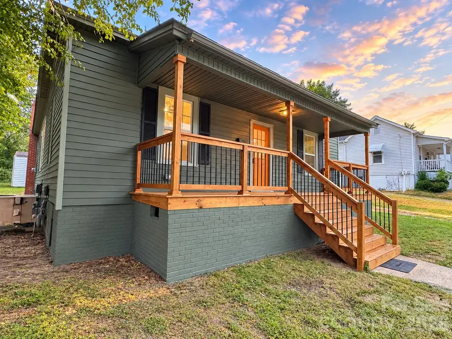 303 N Rose Avenue, Kannapolis, NC 28083 - #2