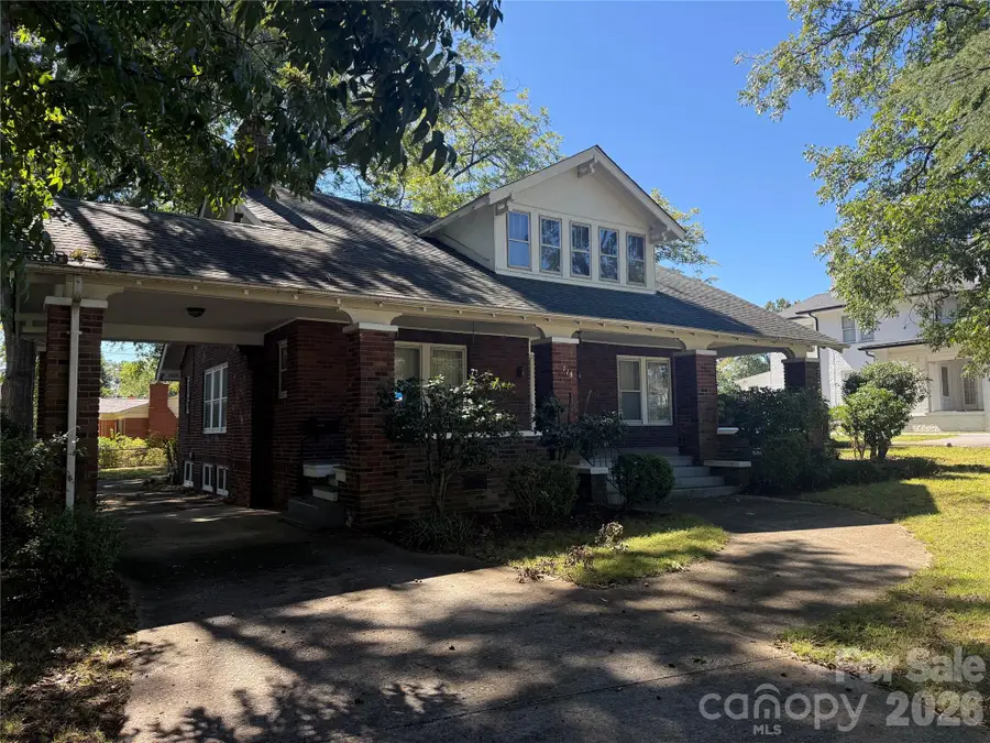 718 E E Franklin Street, Monroe, NC 28112 - #2