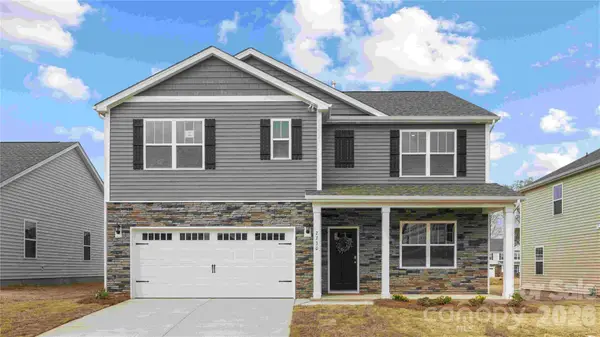 23 Queen Valley Way, Waynesville, NC 28786