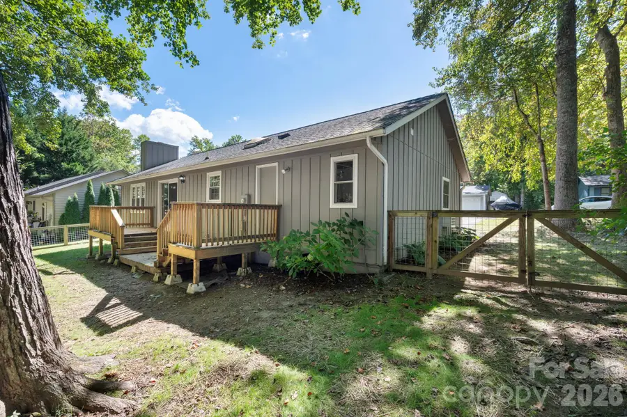 340 Genesis Circle, Black Mountain, NC 28711 - #2