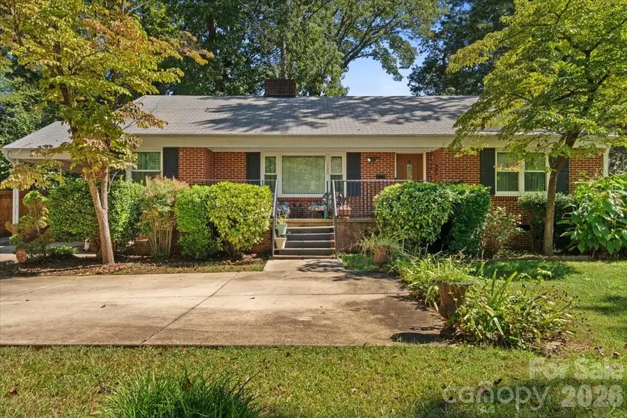 1720 Flynwood Drive, Charlotte, NC 28205 - #2