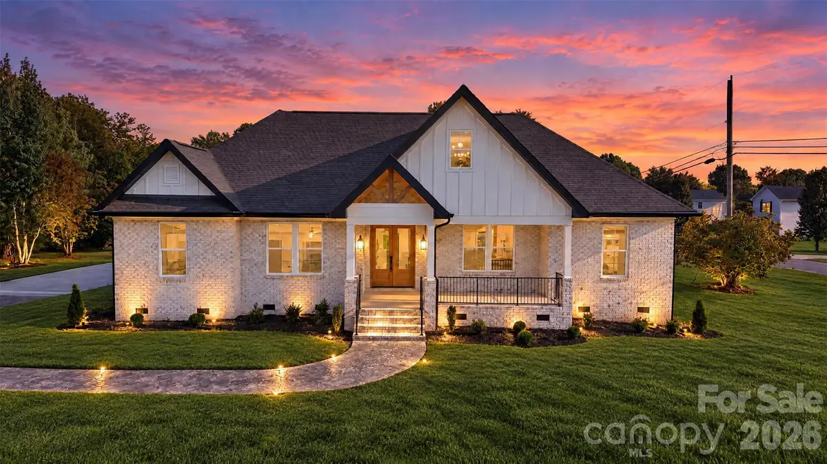 122 Manteo Road, Lexington, NC 27292 - #1