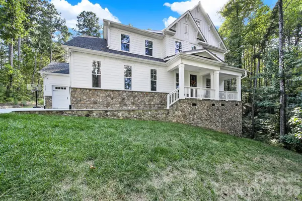 6340 Harbor Oaks Drive, Denver, NC 28037
