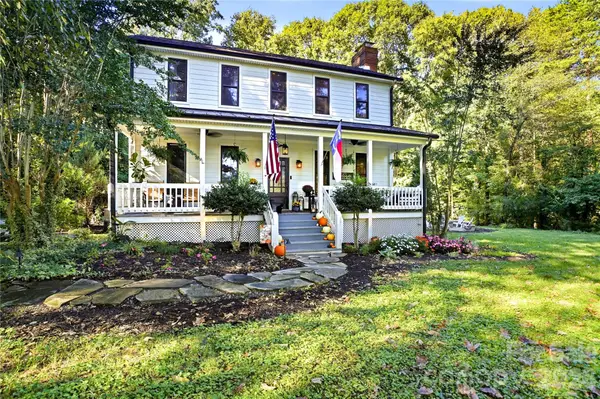 9560 Harvest Lane, Davidson, NC 28036