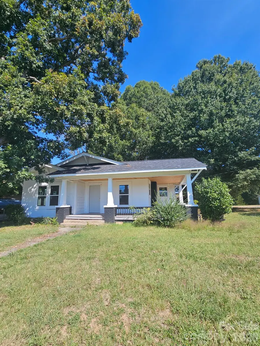 1313 E Maiden Road, Maiden, NC 28650 - #3