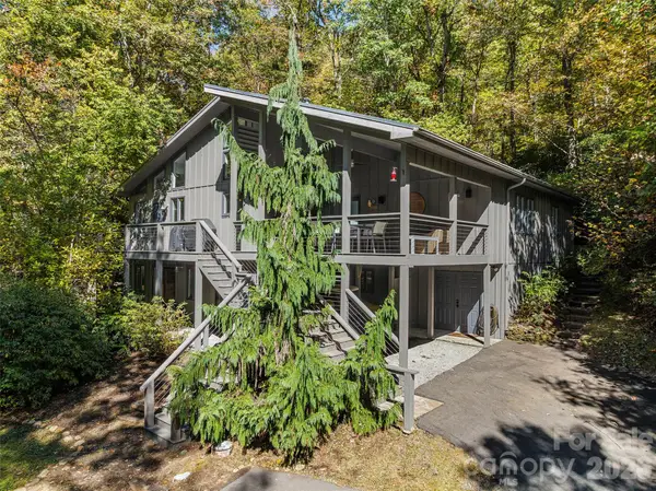 375 Robin Hood Road, Brevard, NC 28712