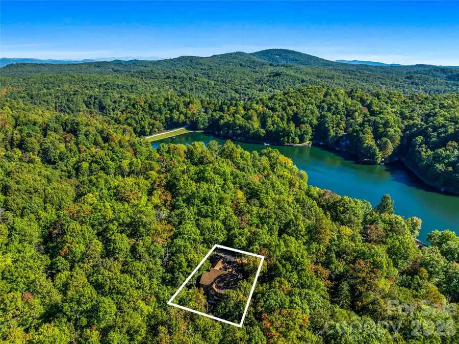 40 Ulvda Court, Brevard, NC 28712 - #3