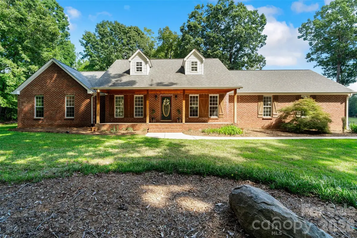 996 Beamguard Road, Clover, SC 29710 - #1