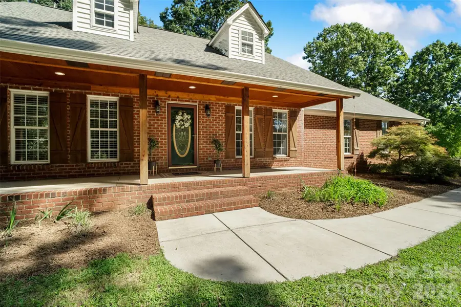 996 Beamguard Road, Clover, SC 29710 - #2