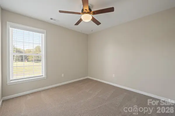 110 Fox Den Circle, Statesville, NC 28677