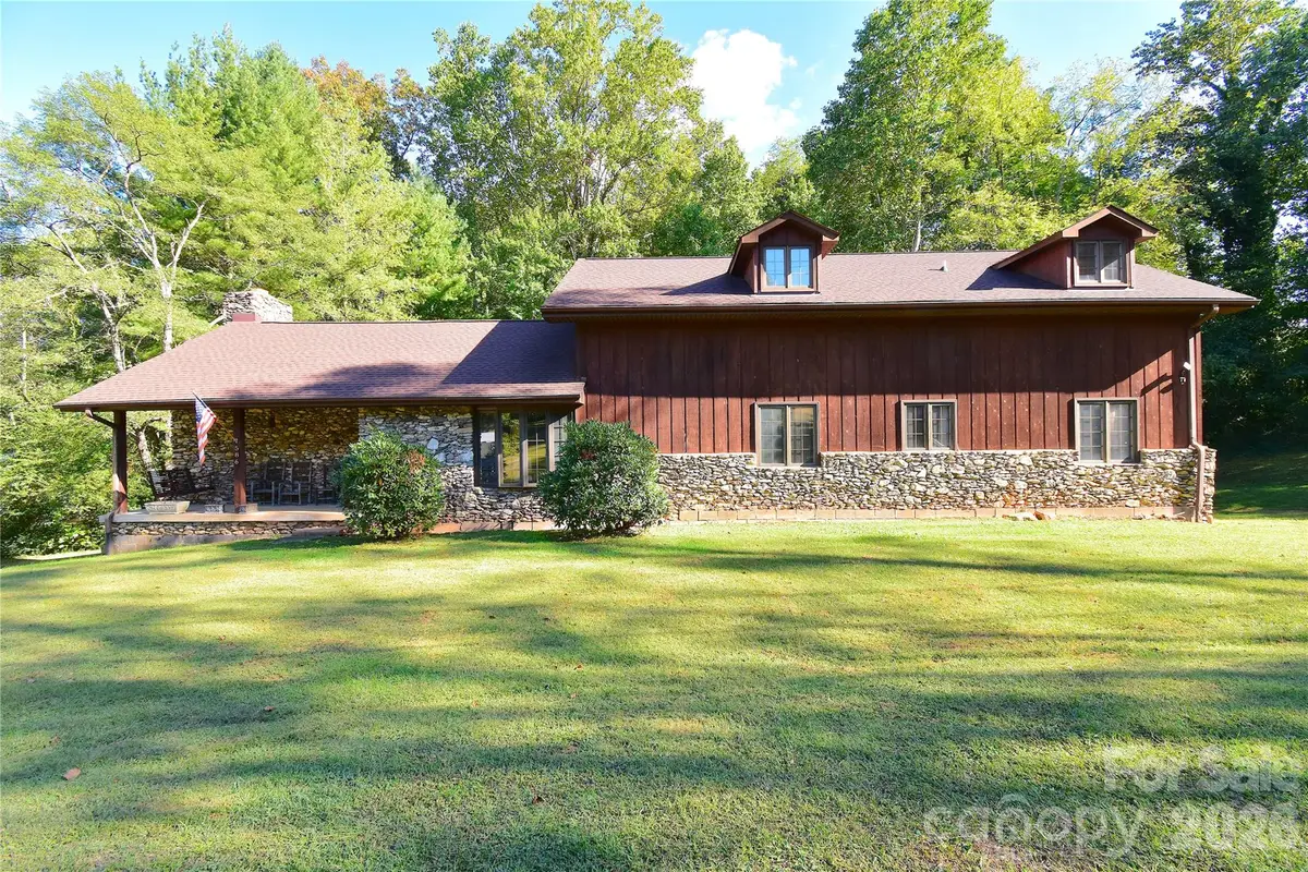 586 Justice Ridge Road, Candler, NC 28715 - #1