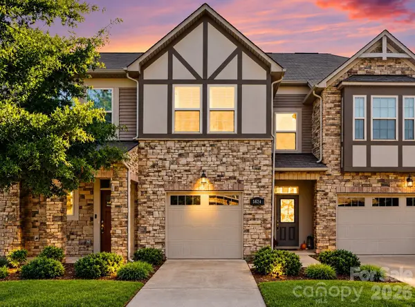5624 Garrow Glen Road, Charlotte, NC 28278