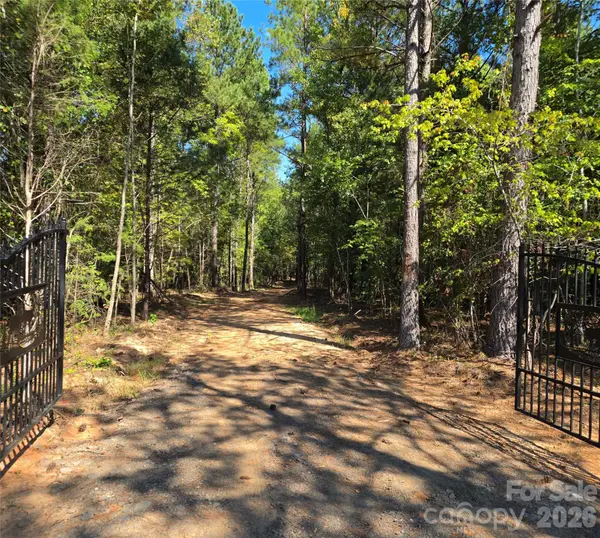 552 Midway Road, Richburg, SC 29729