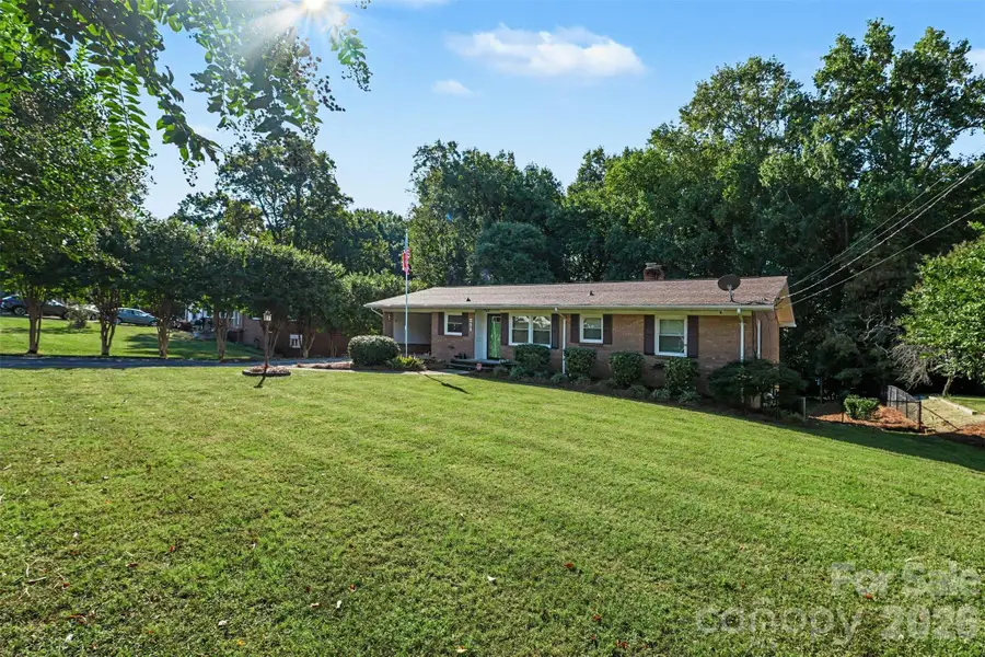 211 W 21st Street, Kannapolis, NC 28081 - #2