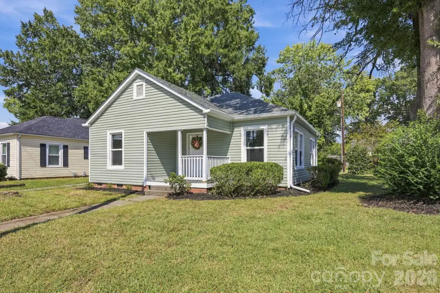 1006 W C Street, Kannapolis, NC 28081 - #2