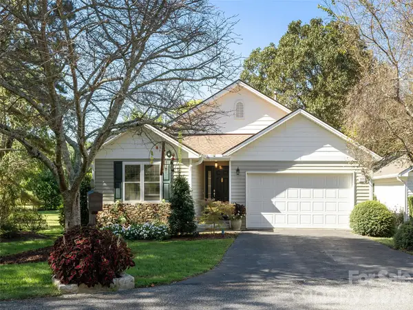 277 Highland Golf Drive, Flat Rock, NC 28731