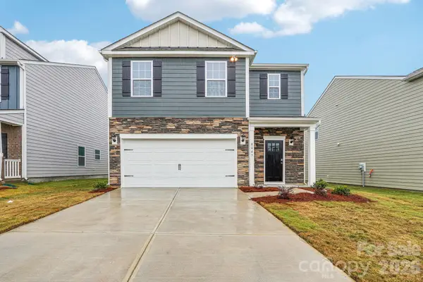 68 Laurel Pointe Drive, Waynesville, NC 28785