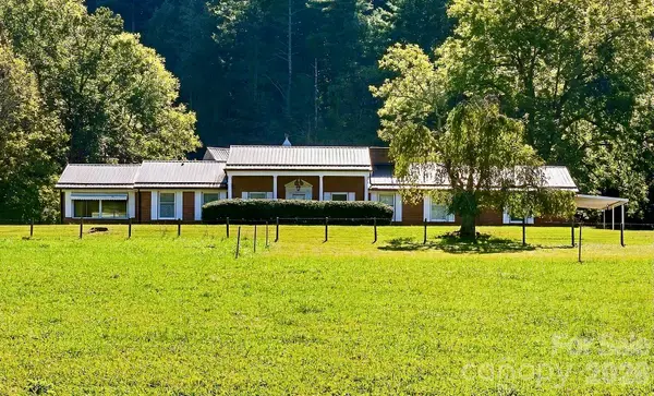 5810 Us 23 Highway, Mars Hill, NC 28754