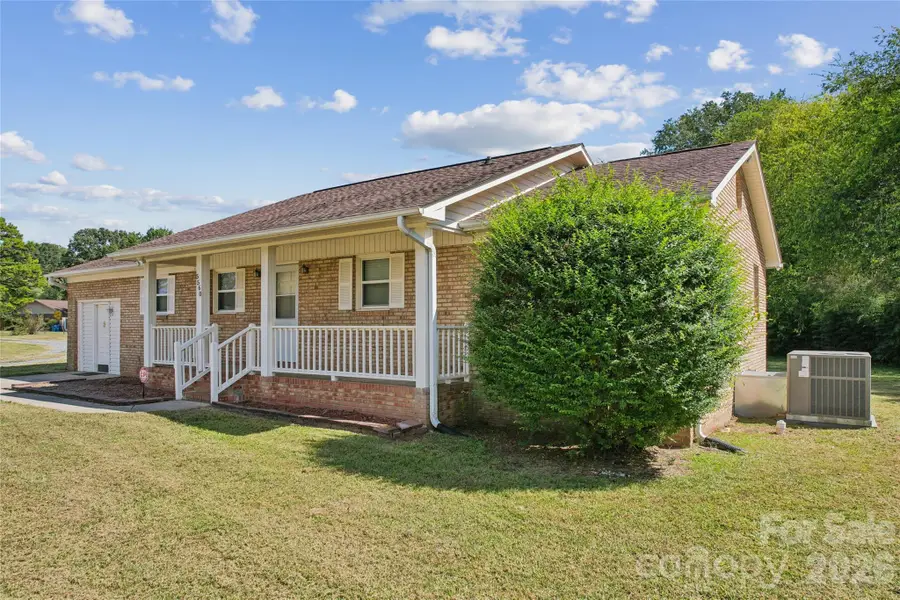 5560 Roberta Road, Harrisburg, NC 28075 - #2
