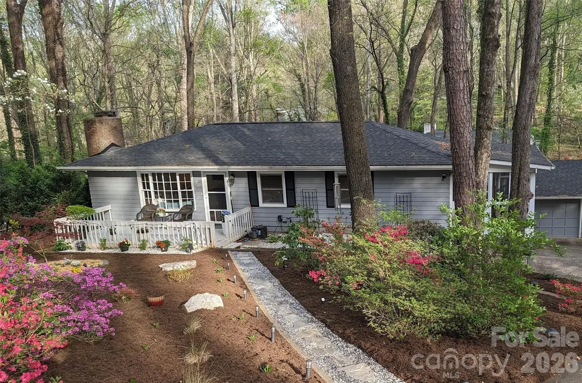 19 Springwood Drive, Asheville, NC 28805 - #1