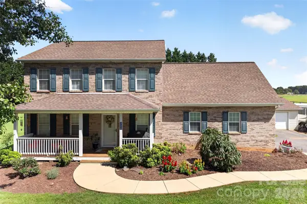 3648 Mount Olive Church Road, Newton, NC 28658