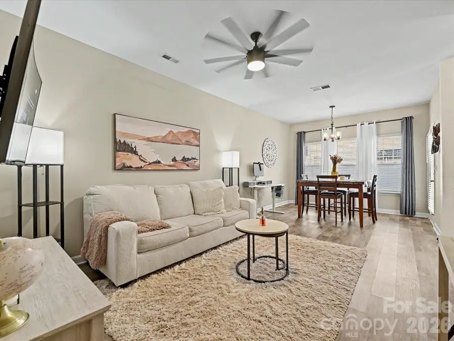 334 Bridal Veil Drive, Charlotte, NC 28217 - #2