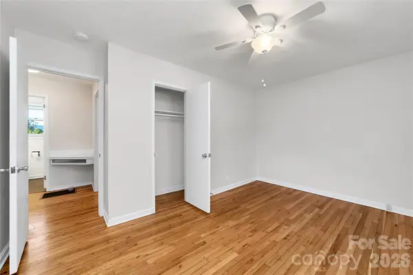 52 Elm Bend Road, Brevard, NC 28712