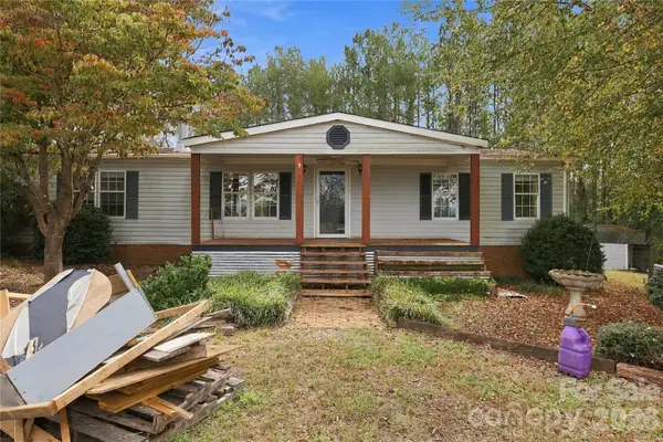 784 Big Level Road, Mill Spring, NC 28756