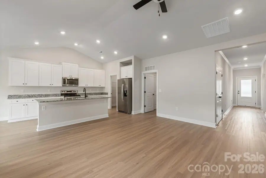 8211 Cravat Court, Charlotte, NC 28215 - #3