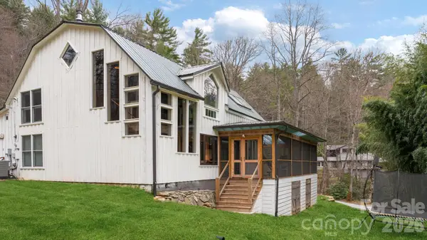85 Hillcrest Drive, Highlands, NC 28741