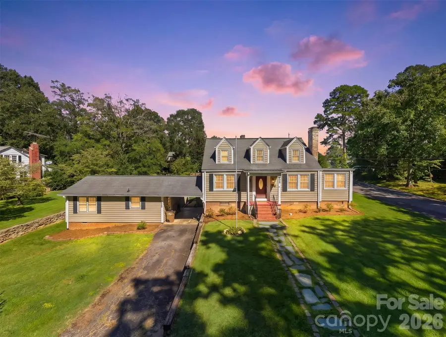625 E Park Drive, Lincolnton, NC 28092 - #2