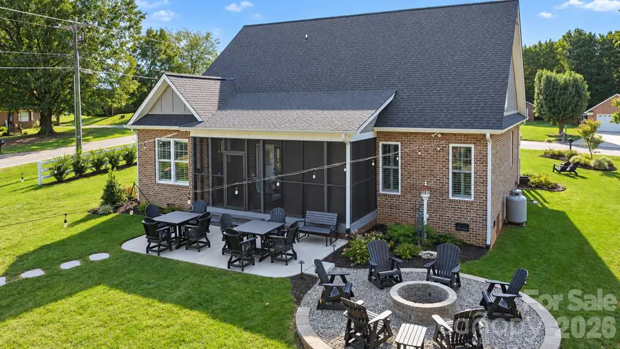 18 Wittenburg Springs Drive, Taylorsville, NC 28681 - #2