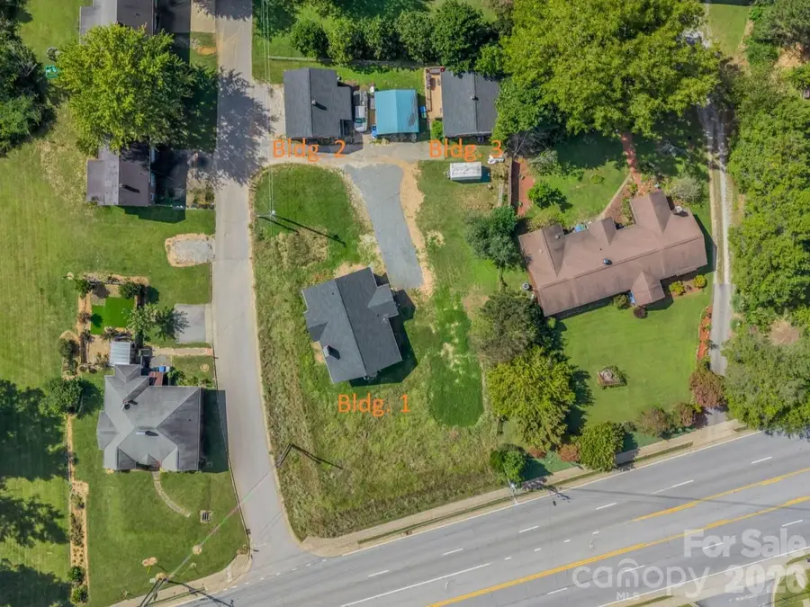 2 Roberts Street, Fletcher, NC 28732 - #3