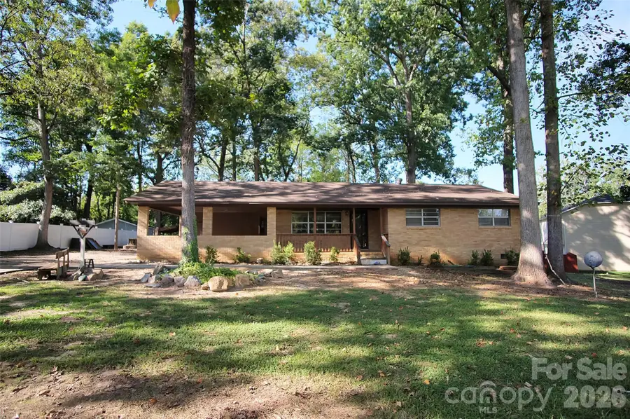 805 Woodside Drive, Kings Mountain, NC 28086 - #2