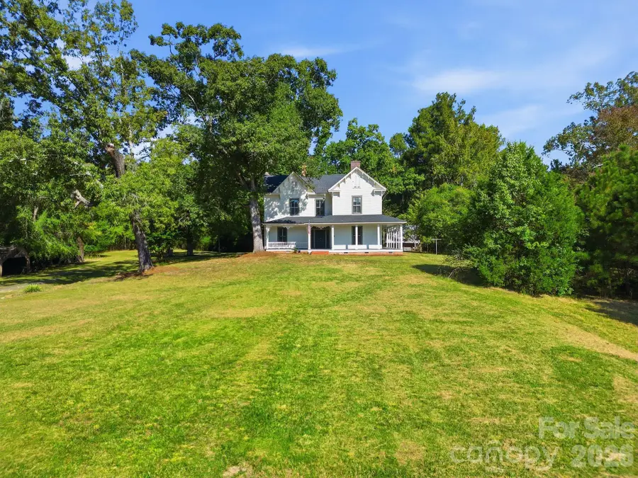 502 W Allenton Street, Mount Gilead, NC 27306 - #2