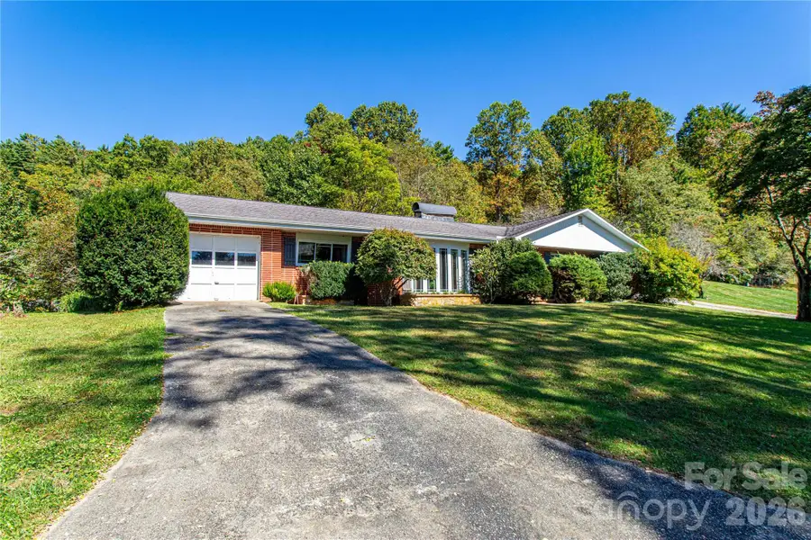 2586 Kim Miller Road, Lake Toxaway, NC 28747 - #3