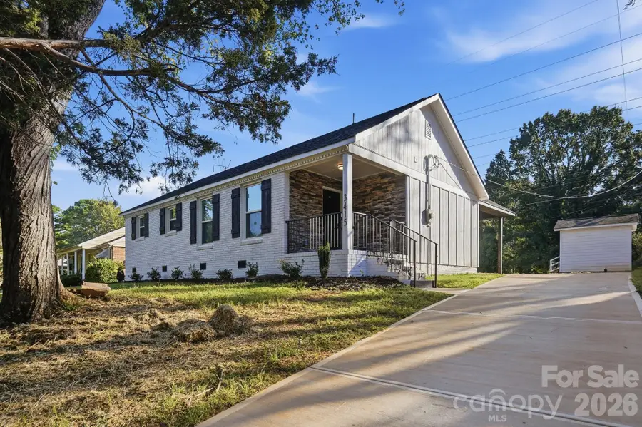 3415 Barfield Drive, Charlotte, NC 28217 - #2