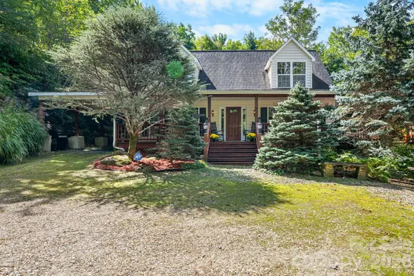 1056 Old Hampton Road, Boone, NC 28607