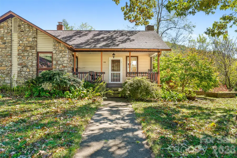 18 Mission Lane, Fairview, NC 28730 - #3