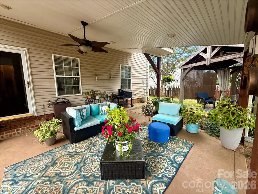 1969 8th Street Lane Se, Hickory, NC 28602 - #2