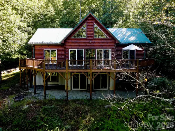 335 Mt. Mitchell Drive, Burnsville, NC 28714