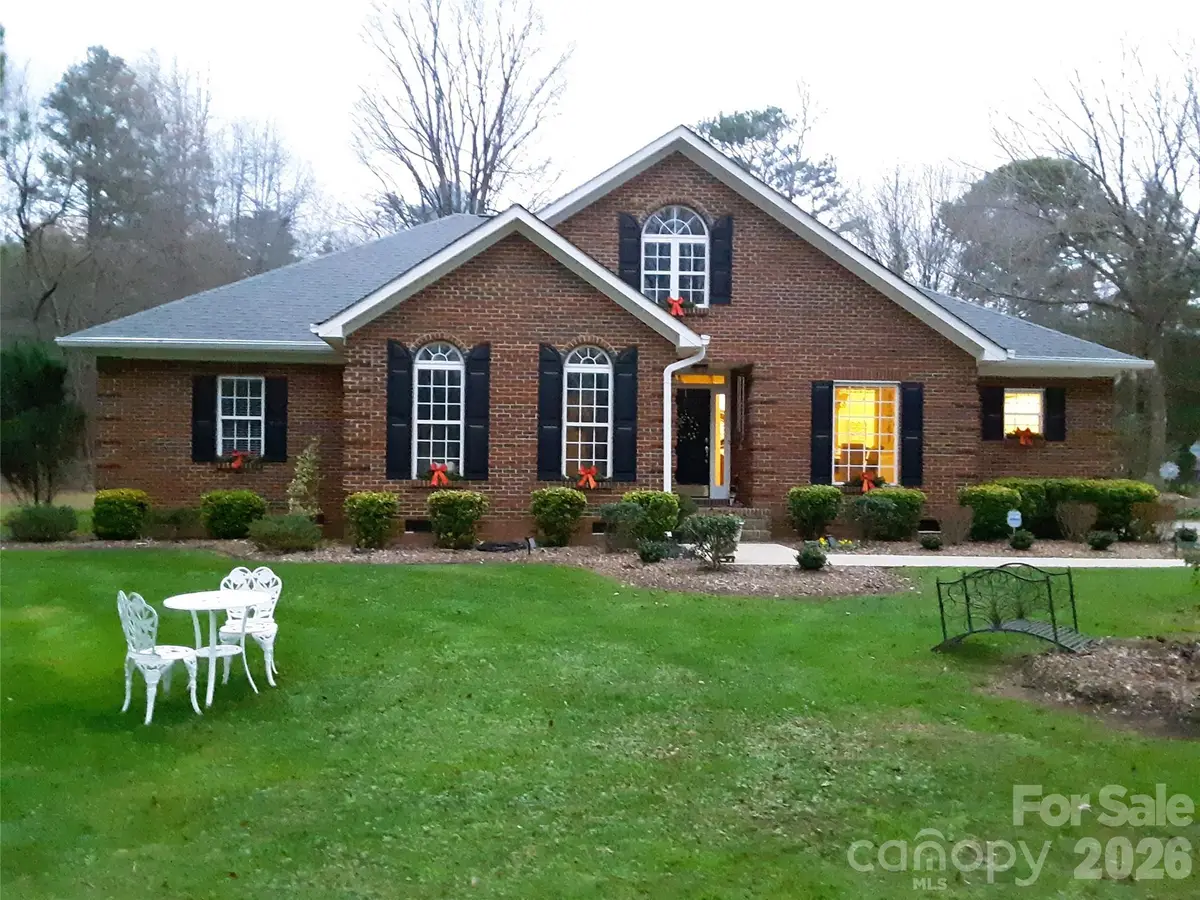 6611 Providence Road S, Waxhaw, NC 28173 - #1