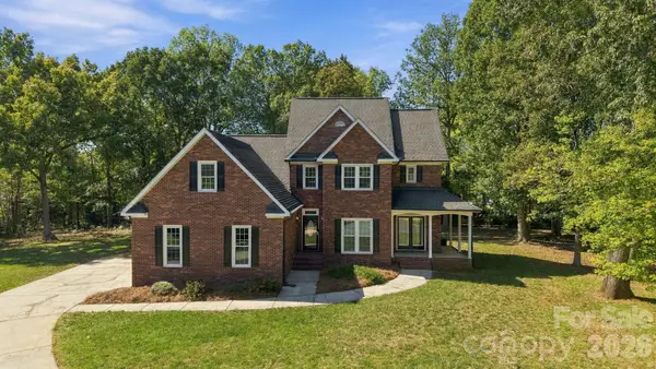 1471 Porch Swing Lane, Matthews, NC 28104