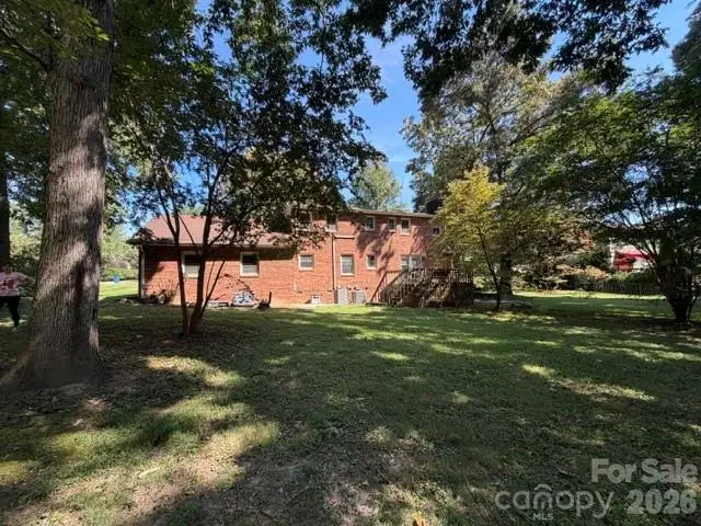1750 29th Avenue Place Ne, Hickory, NC 28601 - #2
