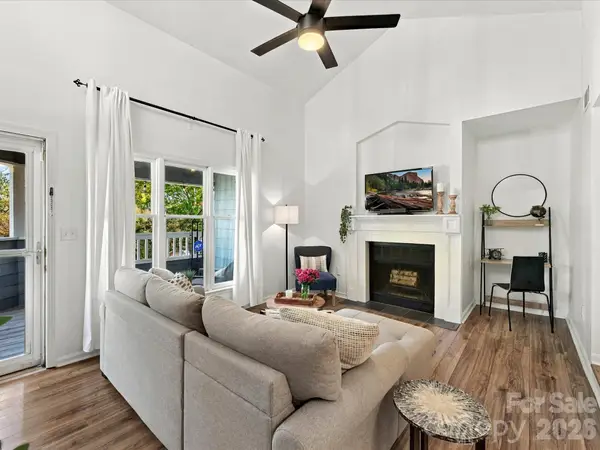 423 W 8th Street #78, Charlotte, NC 28202