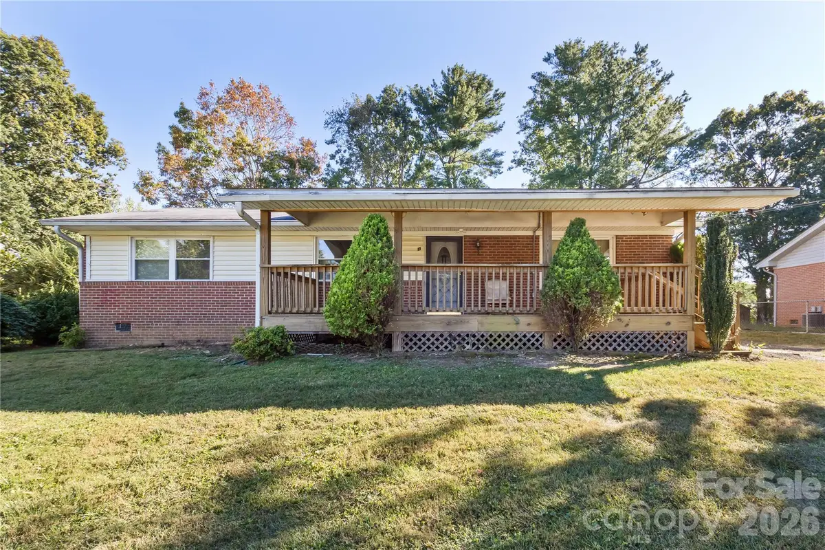 13 Looking Glass Lane, Asheville, NC 28805 - #1