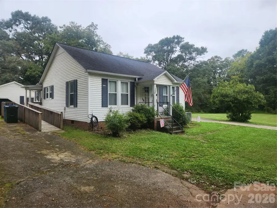 1327 21st Street Street Ne #5-6/A, Hickory, NC 28601 - #2