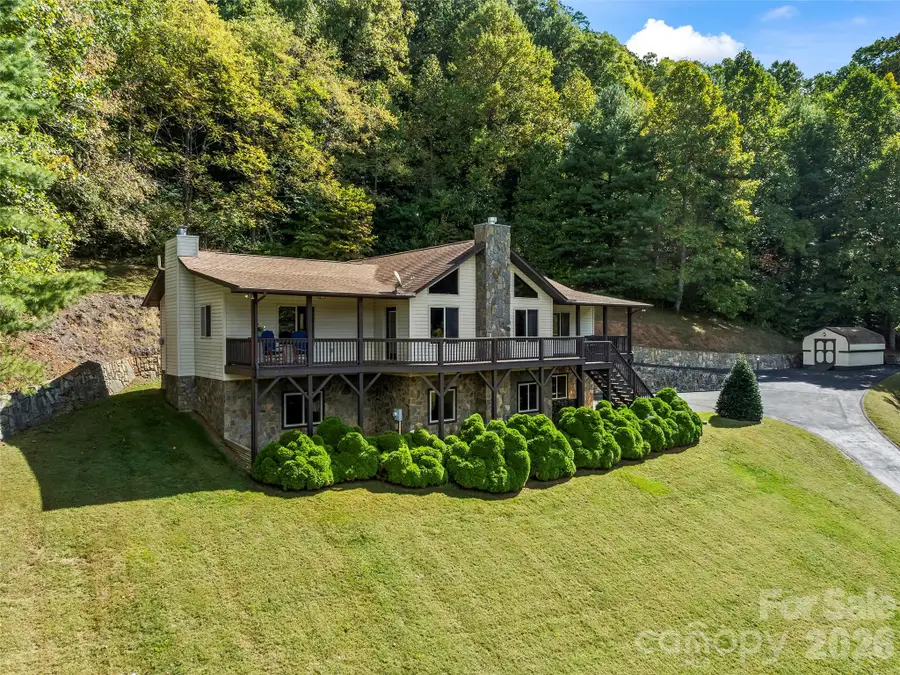 1090 Maple Springs Drive, Waynesville, NC 28785 - #3